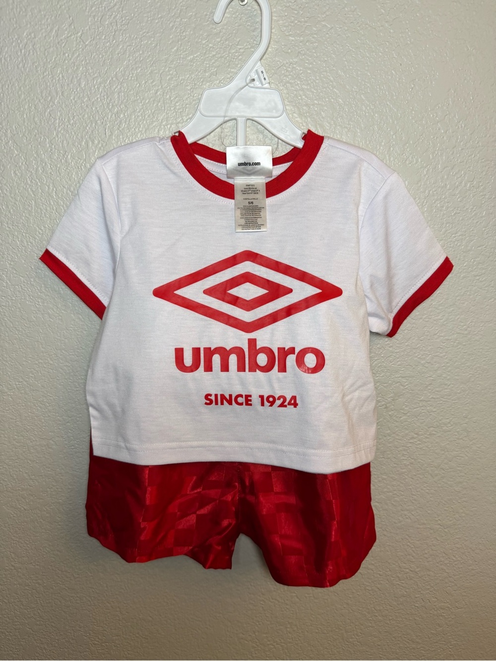 Umbro Kids Matching Shorts Set Size 5/6 New With Tags